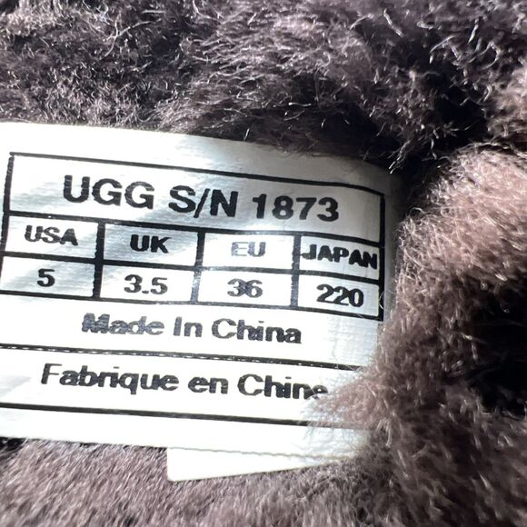 UGG Australia Bailey Triplet Shearling Tall Boots Size 5 Buttons Dark Brown - Picture 11 of 11